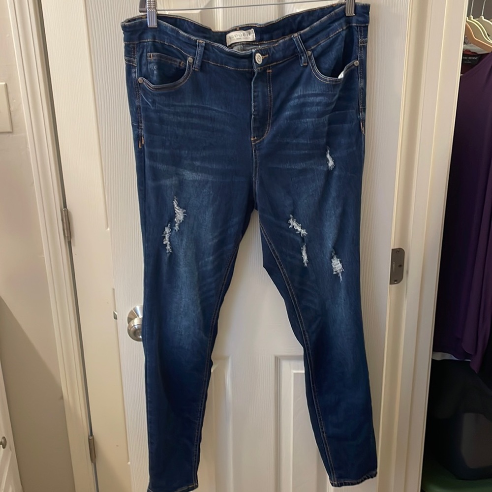 ELOQUII Size 16 Gena Fit Peach Lift Distressed Fit Skinny Jean